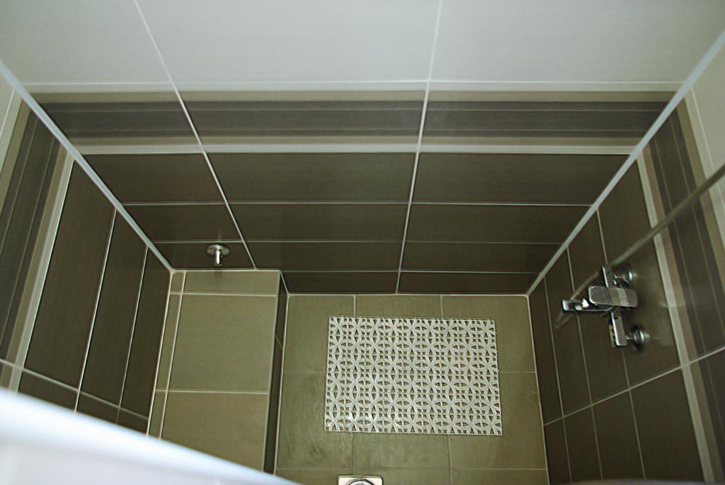 Square Studio Apartment Ni Exterior foto
